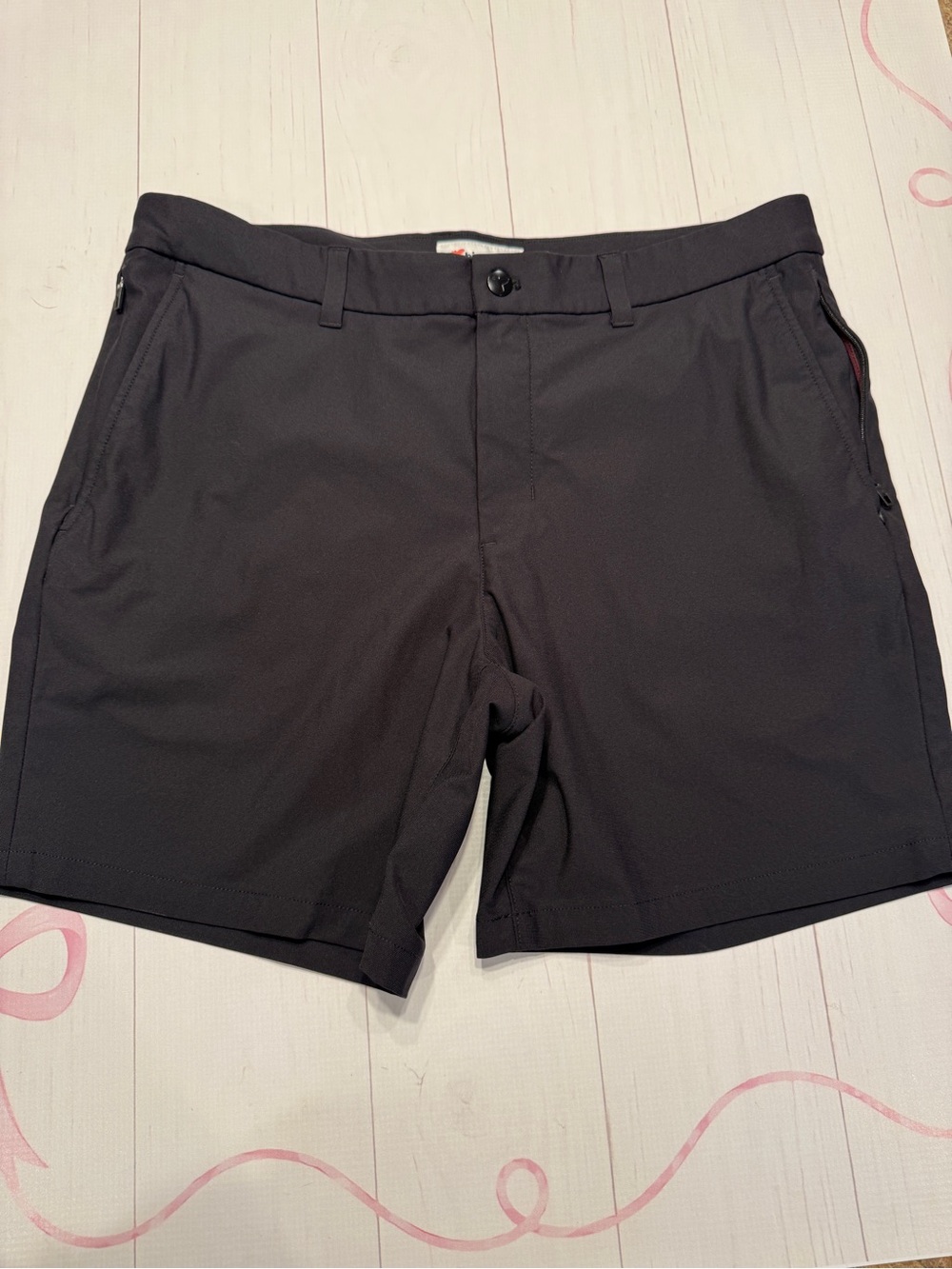 Birddogs Performance Golf Shorts Size 34